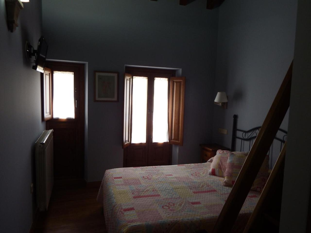 La Casuca Del Esbardu Hotel Vilde Экстерьер фото